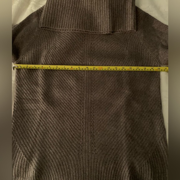 New without tags, Pure cashmere tunic sweater by Talbots size M. - Picture 7 of 7